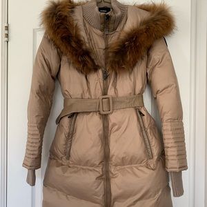 RUDSAK Belted Down Fill Coat in Champagne